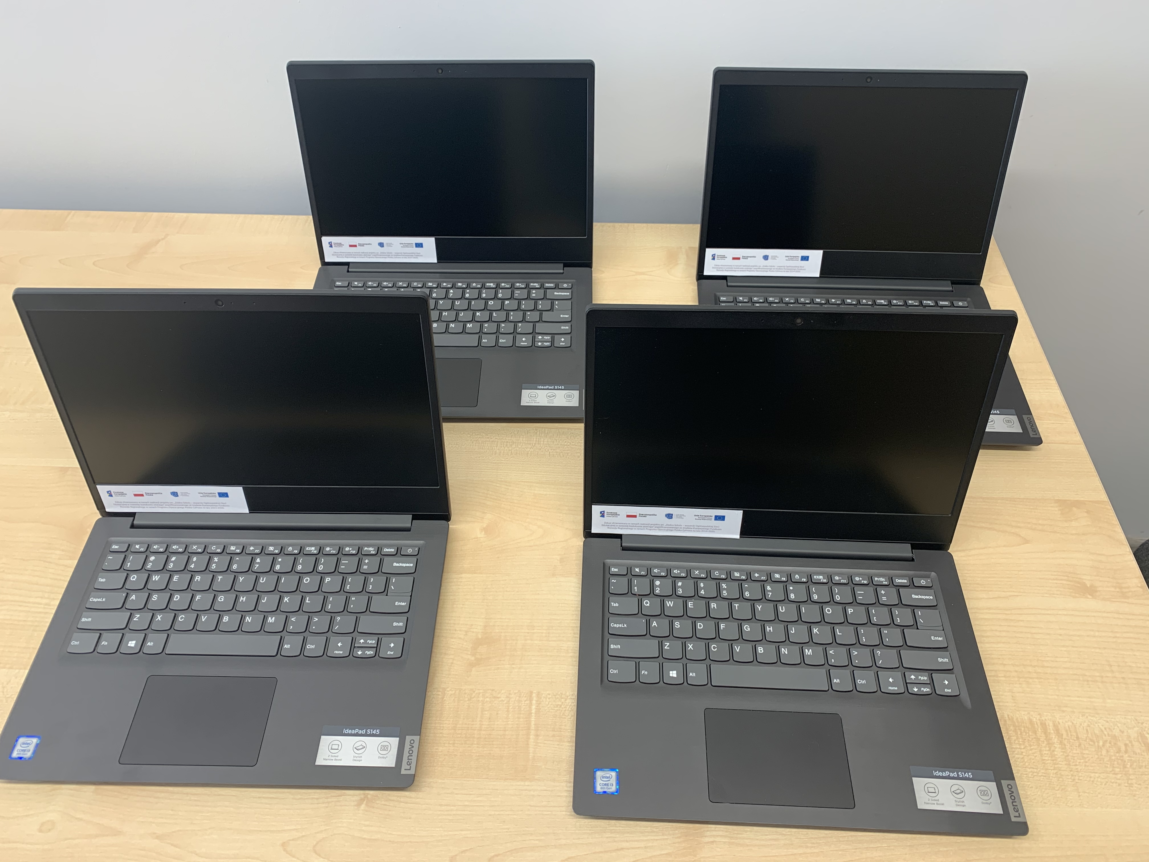 - laptopy_g-ce.jpeg - laptopy_g-ce.jpeg